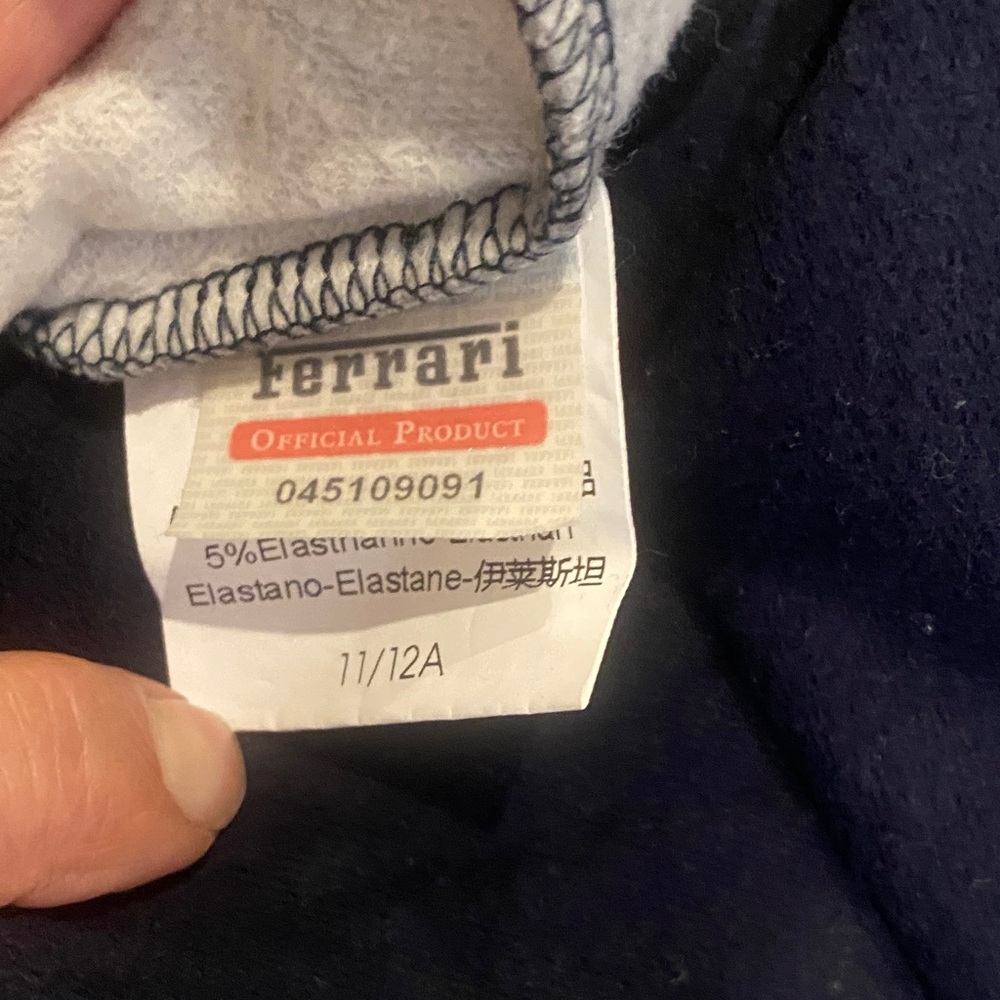 Ferrari Kids - Picture 3 of 3